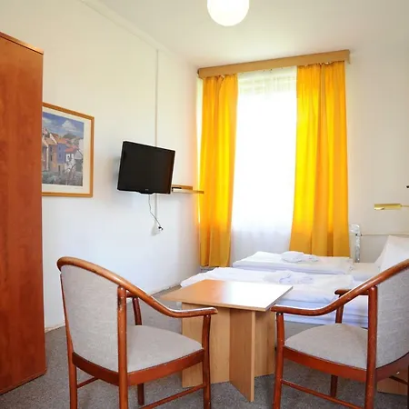 Hostel Hostel Frantiskovy Lazne *